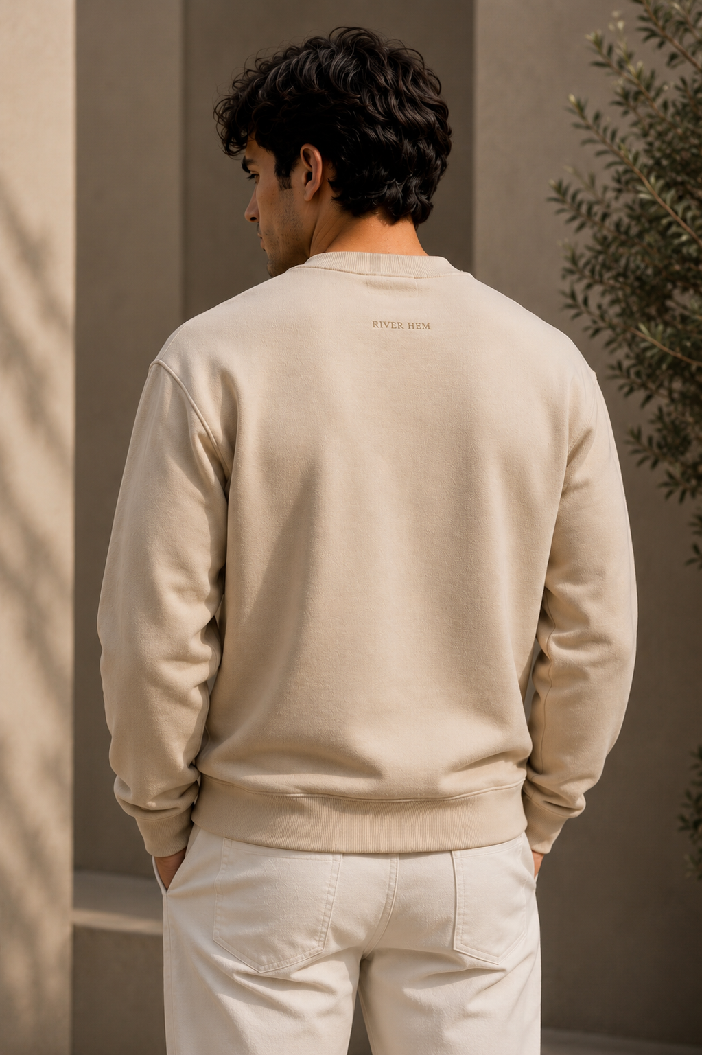 River Hem™️ Essential Heavyweight Sweatshirt